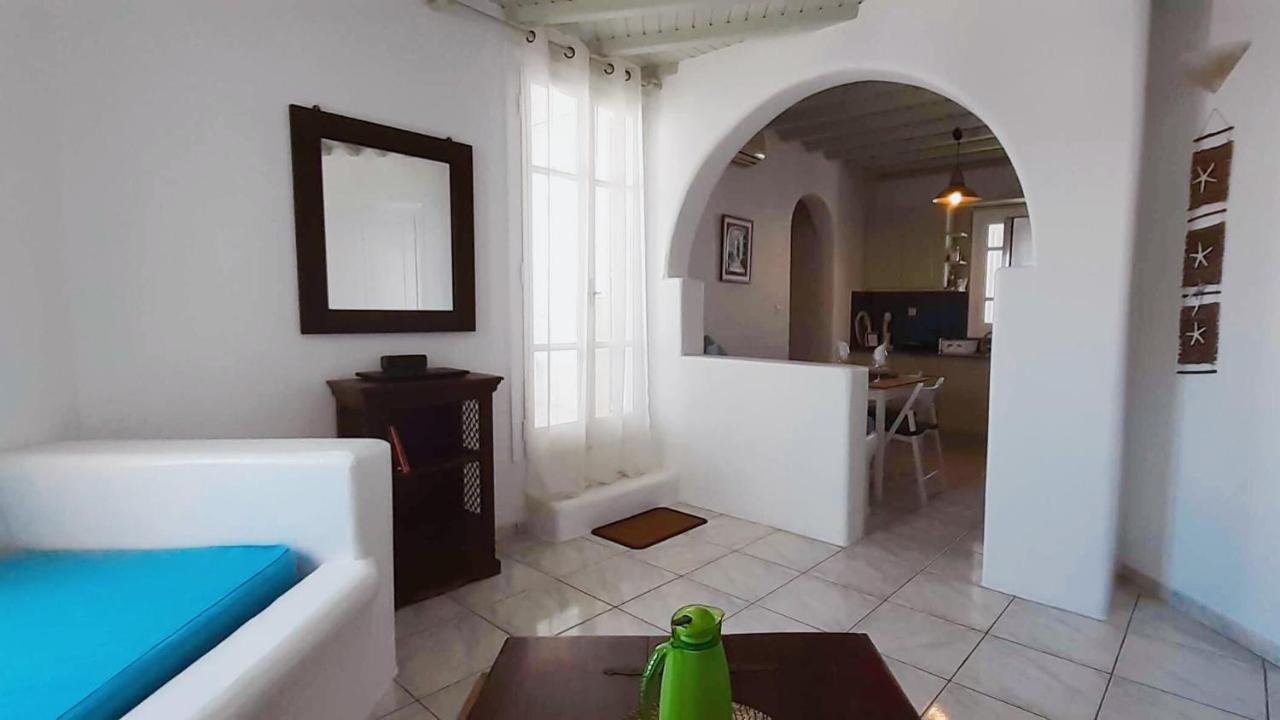 Athina Apartment *
